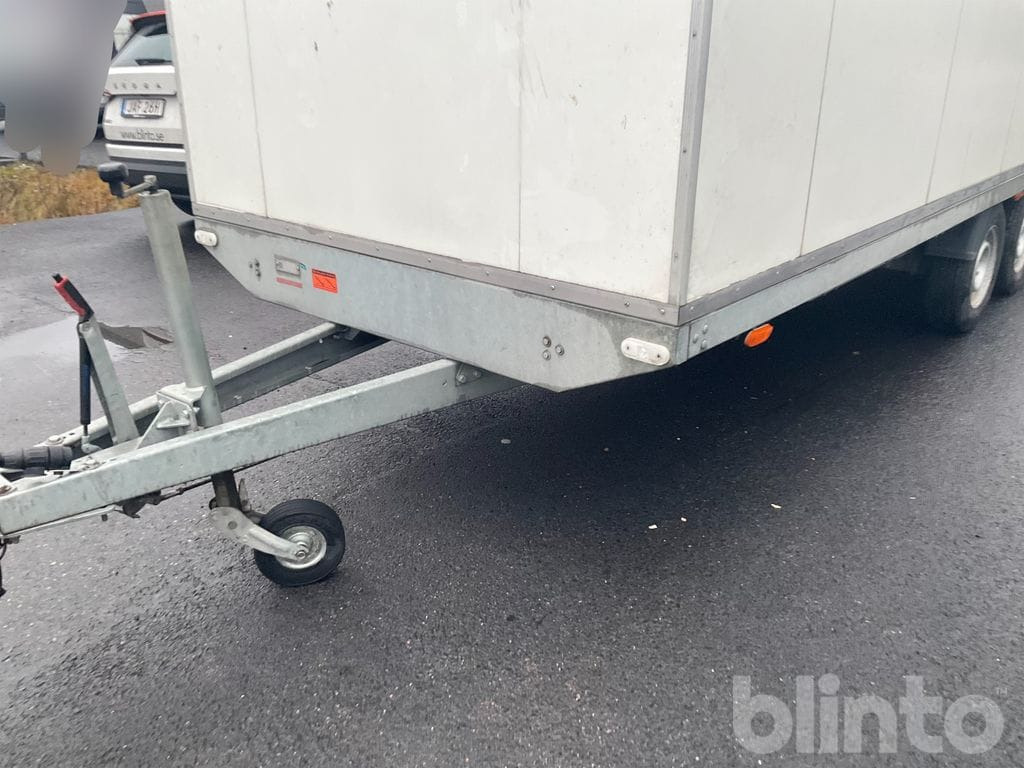 VEZEKO - Прицеп: фото 5 VEZEKO - Прицеп: фото 5