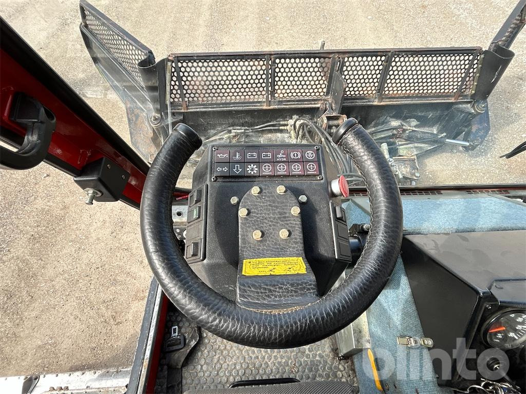 Снегоуборочная машина Prinoth T4 (1991): фото 16 Снегоуборочная машина Prinoth T4 (1991): фото 16