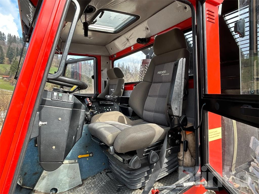 Снегоуборочная машина Prinoth T4 (1991): фото 15 Снегоуборочная машина Prinoth T4 (1991): фото 15