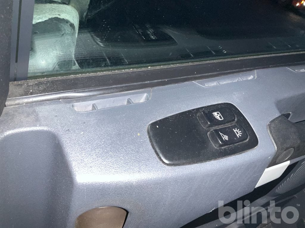 Грузовик с закрытым кузовом SCANIA R450LB6X2*4MNB: фото 29