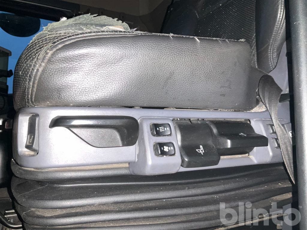 Грузовик с закрытым кузовом SCANIA R450LB6X2*4MNB: фото 42