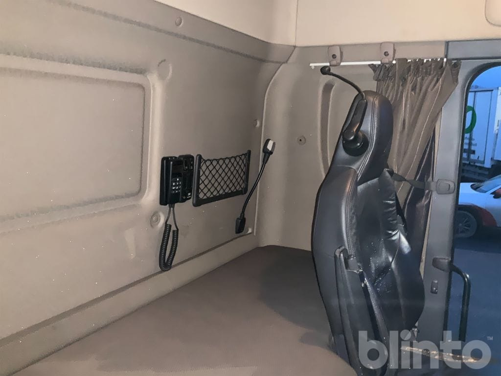 Грузовик с закрытым кузовом SCANIA R450LB6X2*4MNB: фото 33