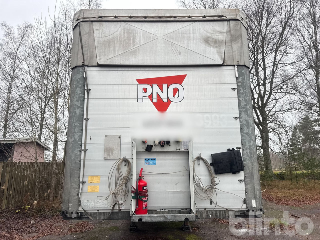 SCHMITZ CARGOBULL XL - Тентованный полуприцеп: фото 2 SCHMITZ CARGOBULL XL - Тентованный полуприцеп: фото 2