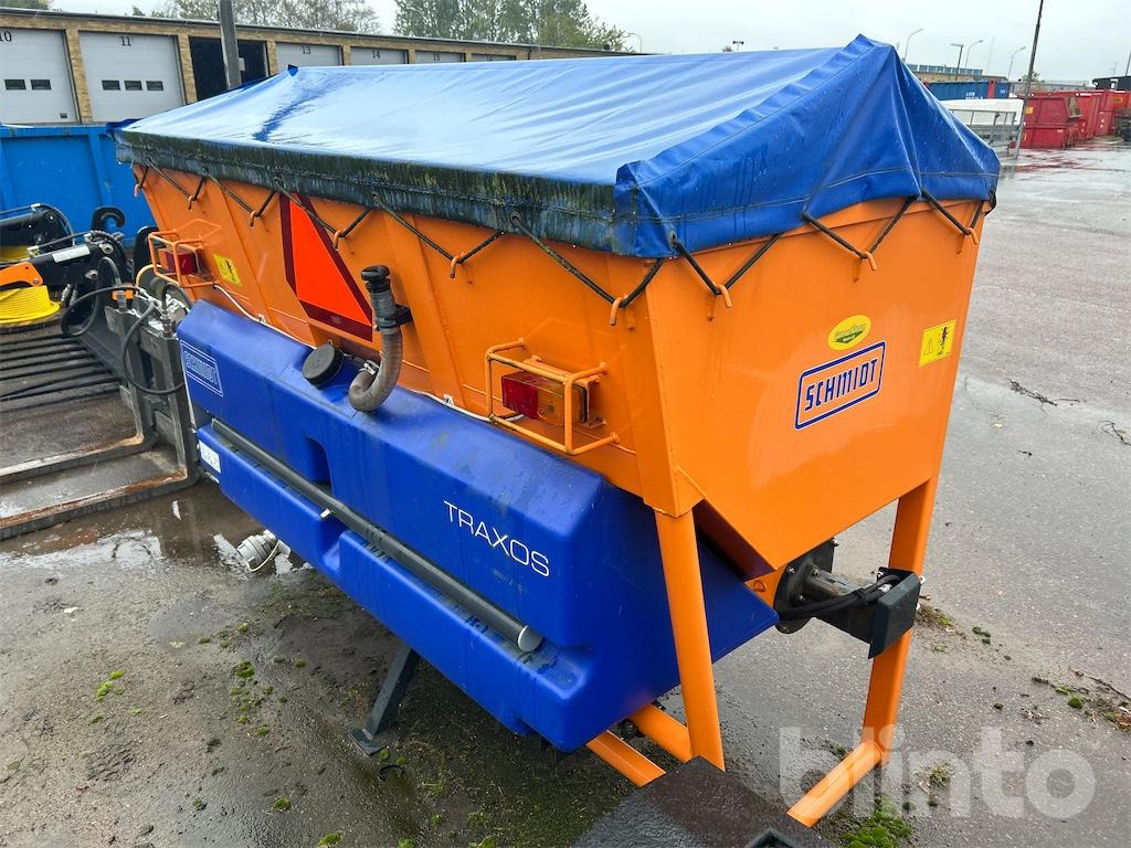 Schmidt Traxos S15T Vesn-490CS - Разбрасыватель песка/ Соли: фото 3 Schmidt Traxos S15T Vesn-490CS - Разбрасыватель песка/ Соли: фото 3