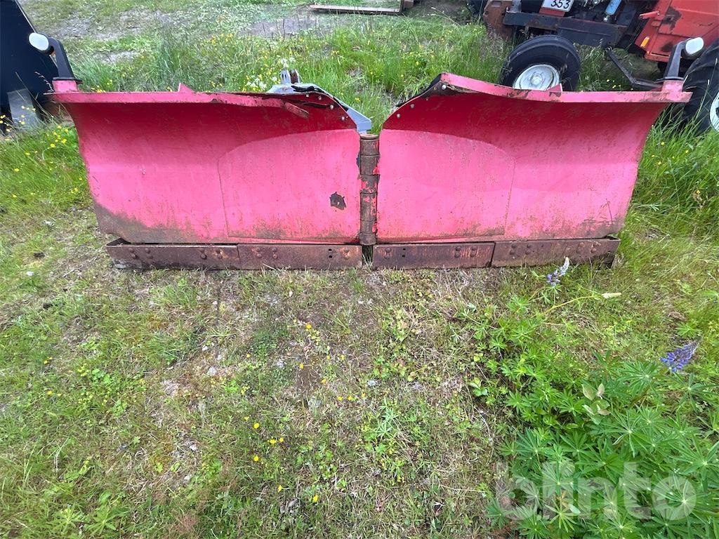 Tengwalls Uni-väg 320T - Отвал: фото 2 Tengwalls Uni-väg 320T - Отвал: фото 2