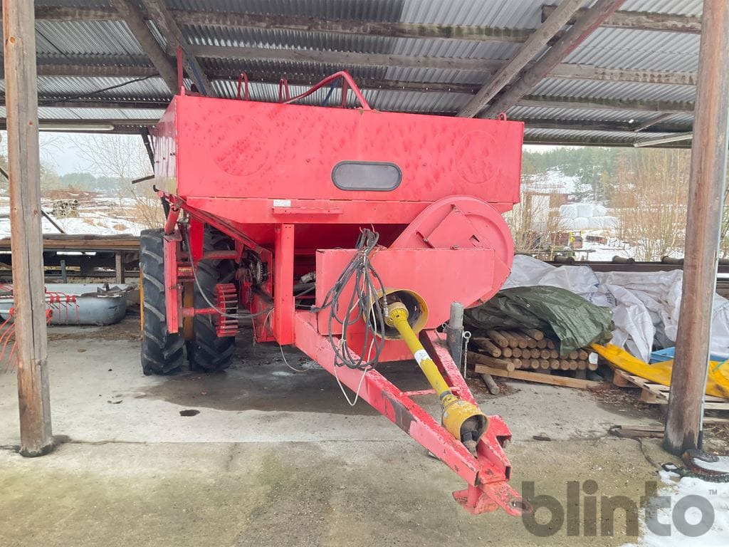 Tive 4012 - Разбрасыватель удобрений: фото 4 Tive 4012 - Разбрасыватель удобрений: фото 4