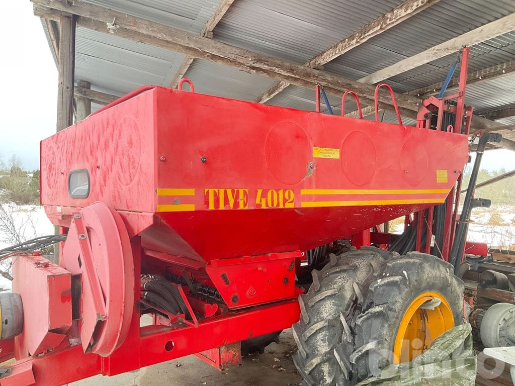Tive 4012 - Разбрасыватель удобрений: фото 2 Tive 4012 - Разбрасыватель удобрений: фото 2
