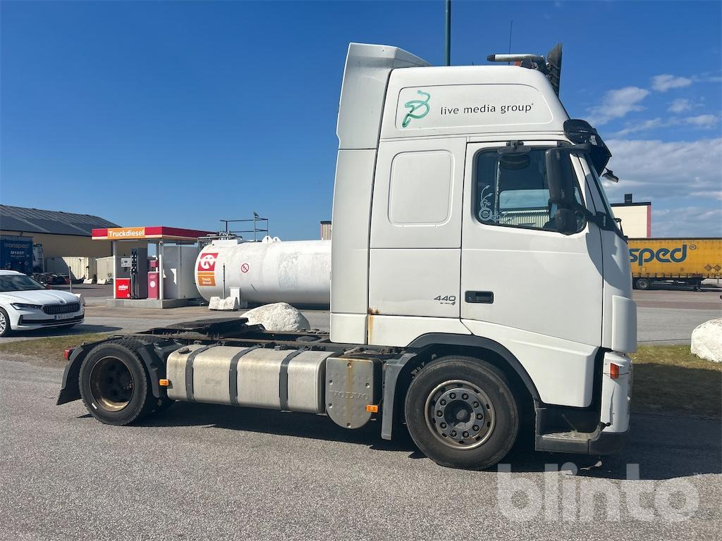 VOLVO FH 440 4X2 - Тягач: фото 5 VOLVO FH 440 4X2 - Тягач: фото 5