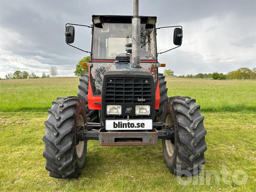 VALMET 805-4 - Трактор: фото 2 VALMET 805-4 - Трактор: фото 2
