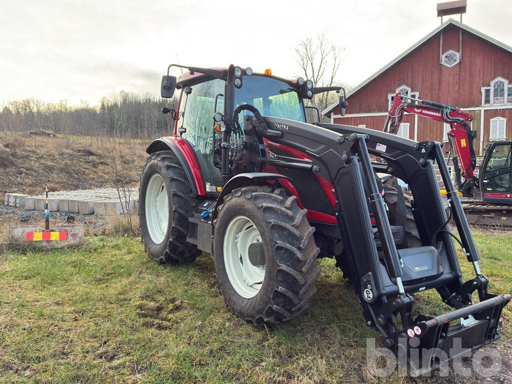 VALTRA A115 Skogsutrustad - Трактор: фото 3 VALTRA A115 Skogsutrustad - Трактор: фото 3