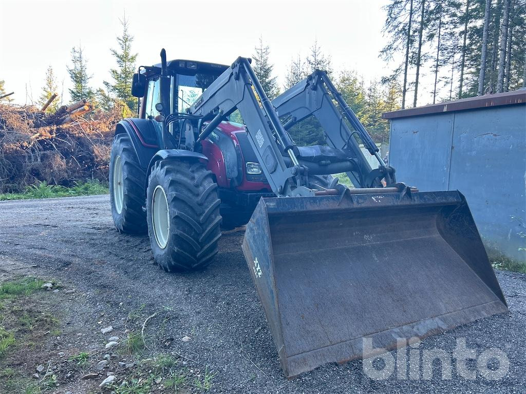 VALTRA N141 - Трактор: фото 2 VALTRA N141 - Трактор: фото 2