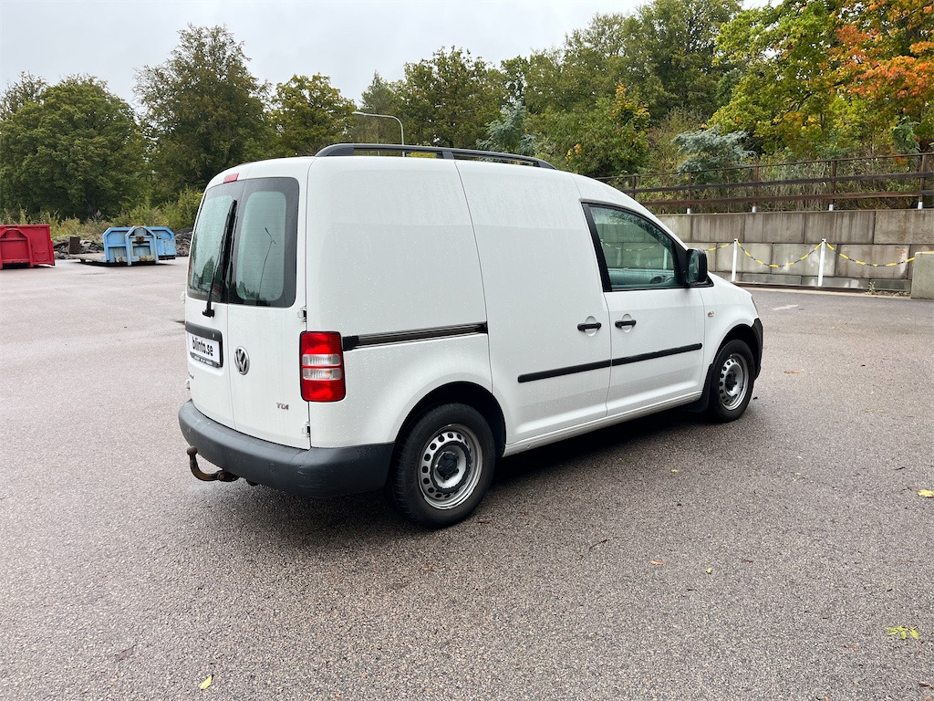 VOLKSWAGEN Caddy 1,6 TDI - Легковой фургон: фото 5 VOLKSWAGEN Caddy 1,6 TDI - Легковой фургон: фото 5