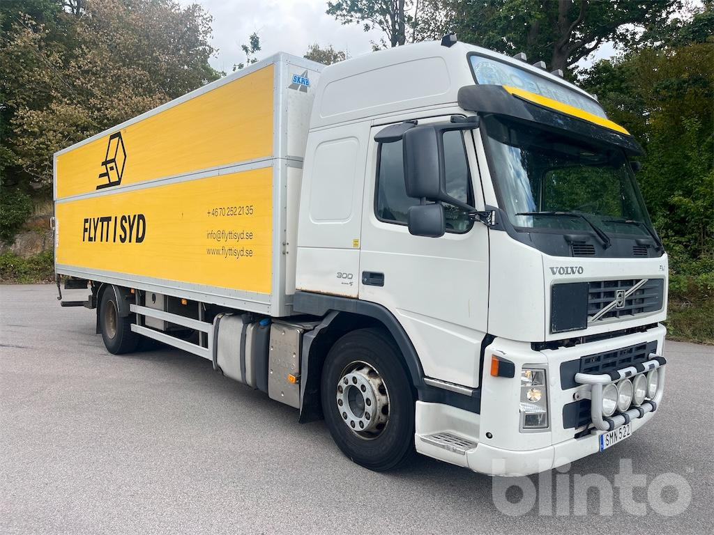 VOLVO FM-300 4X2 - Грузовик с закрытым кузовом: фото 3 VOLVO FM-300 4X2 - Грузовик с закрытым кузовом: фото 3