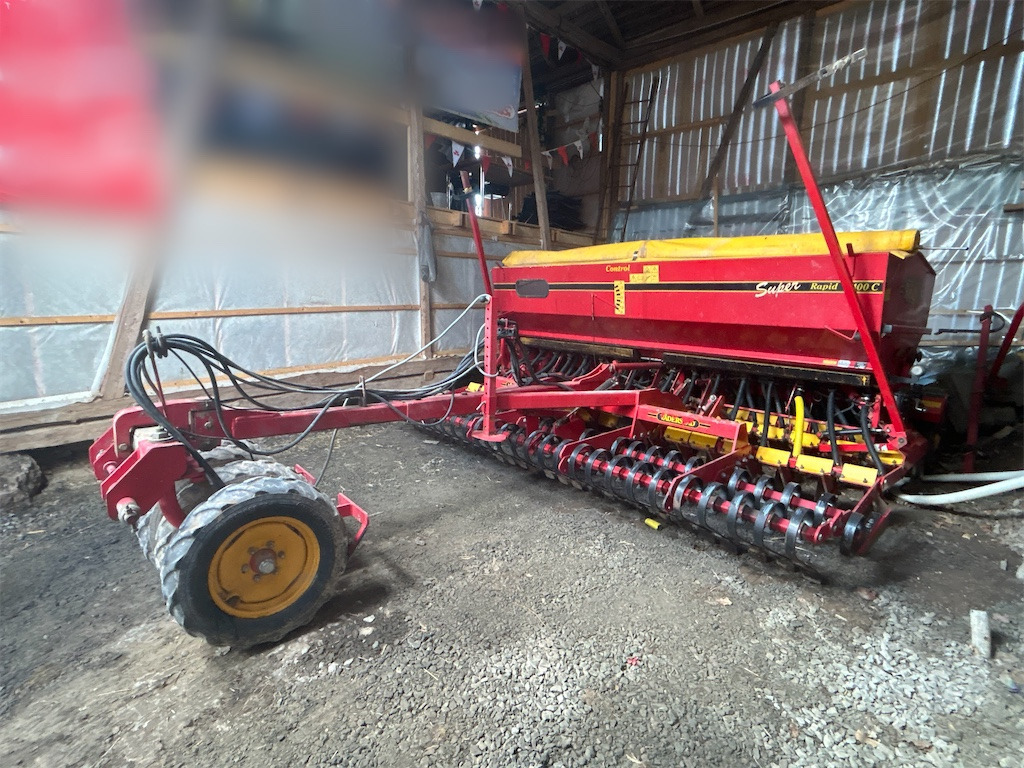 Väderstad super rapid 400C - Сеялка: фото 1 Väderstad super rapid 400C - Сеялка: фото 1