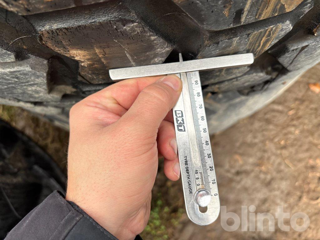 Volvo BM 6300 - Колесо: фото 5 Volvo BM 6300 - Колесо: фото 5