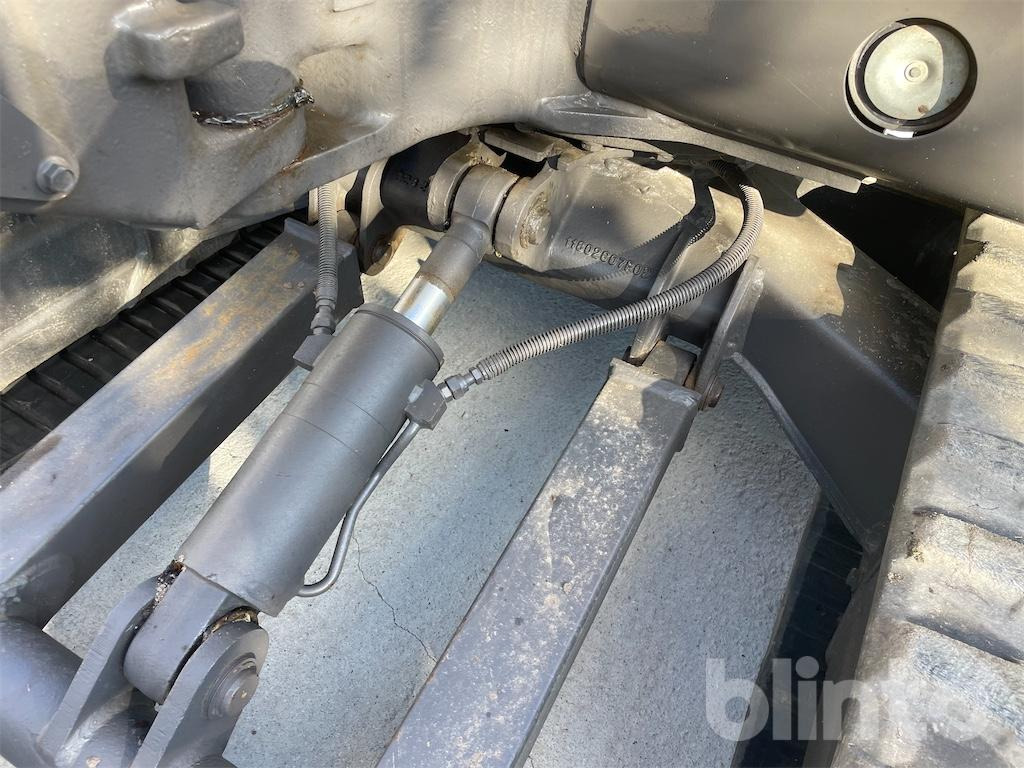 Гусеничный экскаватор Volvo EC25: фото 13