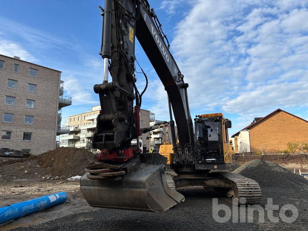 Volvo EC250DL Leica 3D - Гусеничный экскаватор: фото 2 Volvo EC250DL Leica 3D - Гусеничный экскаватор: фото 2