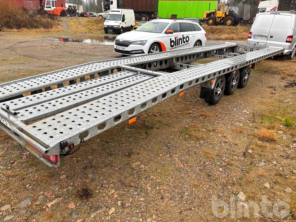 WIOLA W5 - Автовоз: фото 5 WIOLA W5 - Автовоз: фото 5