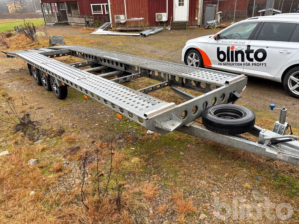 WIOLA W5 - Автовоз: фото 4 WIOLA W5 - Автовоз: фото 4