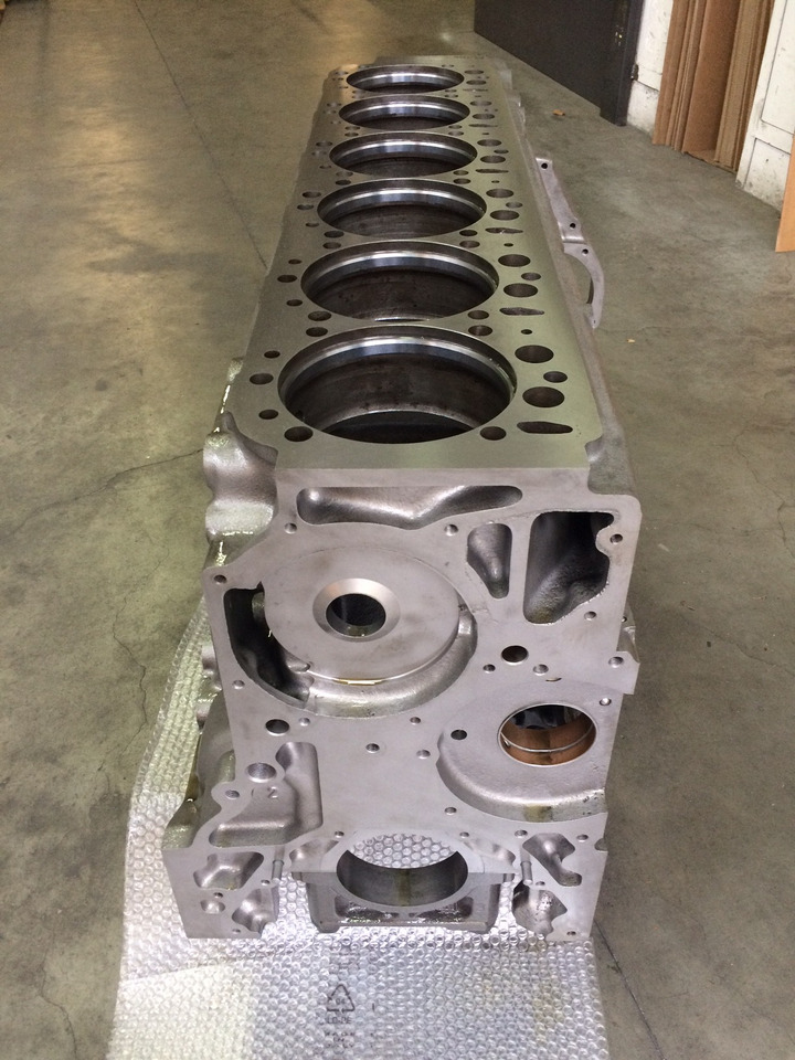 BASAMENTO MAN D2866 / D2876 / E2866 / E2876 - F2000 / BUS / INDUSTRIALI - Картер для Автобусов: фото 5 BASAMENTO MAN D2866 / D2876 / E2866 / E2876 - F2000 / BUS / INDUSTRIALI - Картер для Автобусов: фото 5