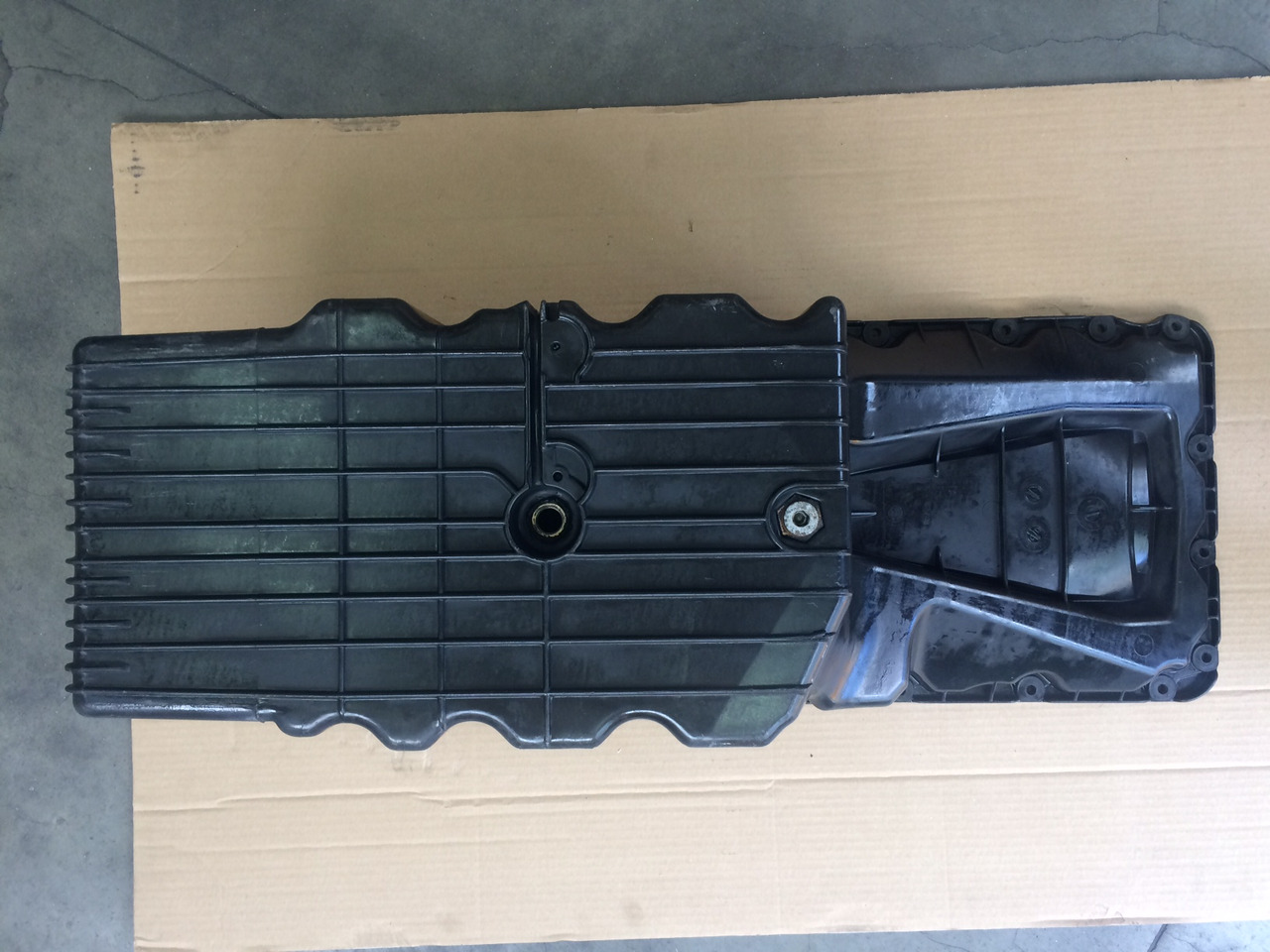 COPPA OLIO MERCEDES 9060101313 - MOTORE OM906 TRUCK - Масляный поддон: фото 2 COPPA OLIO MERCEDES 9060101313 - MOTORE OM906 TRUCK - Масляный поддон: фото 2