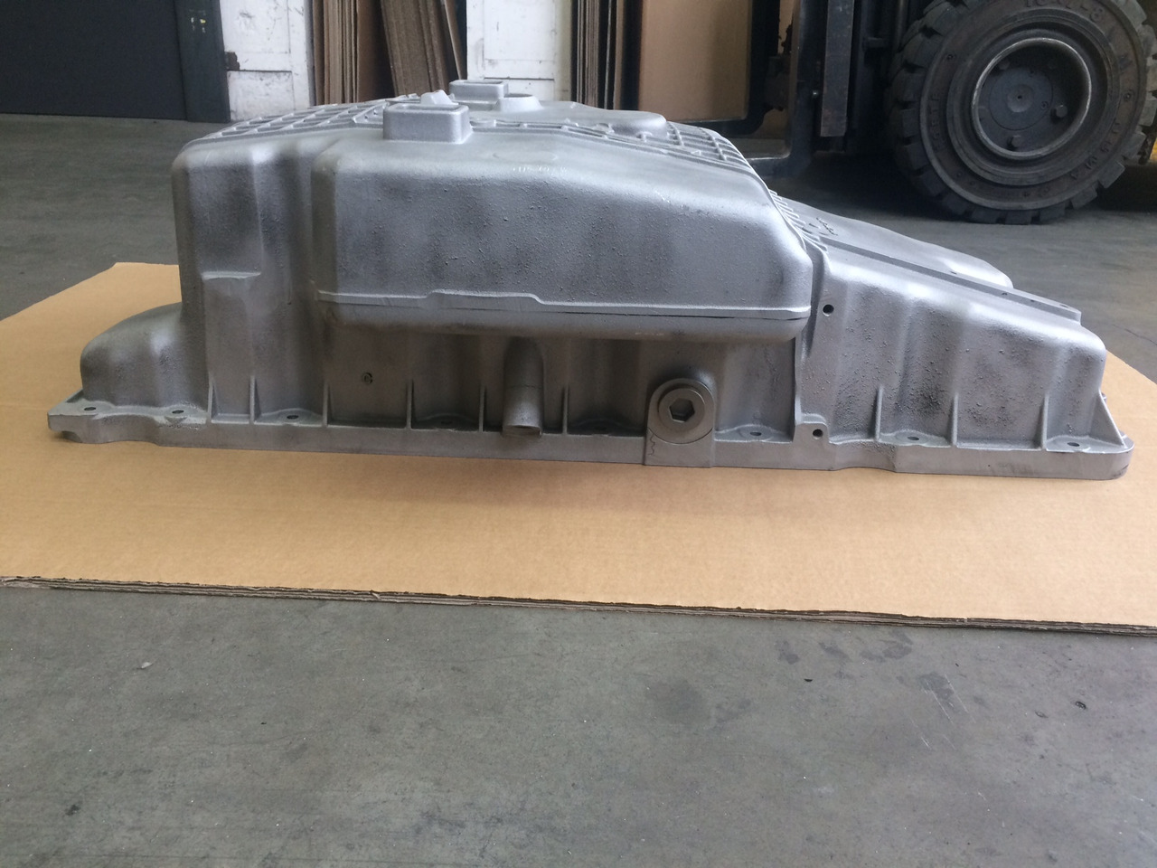 COPPA OLIO MERCEDES OM906 - VERSIONE BUS - A9060102713 - Масляный поддон для Автобусов: фото 3 COPPA OLIO MERCEDES OM906 - VERSIONE BUS - A9060102713 - Масляный поддон для Автобусов: фото 3