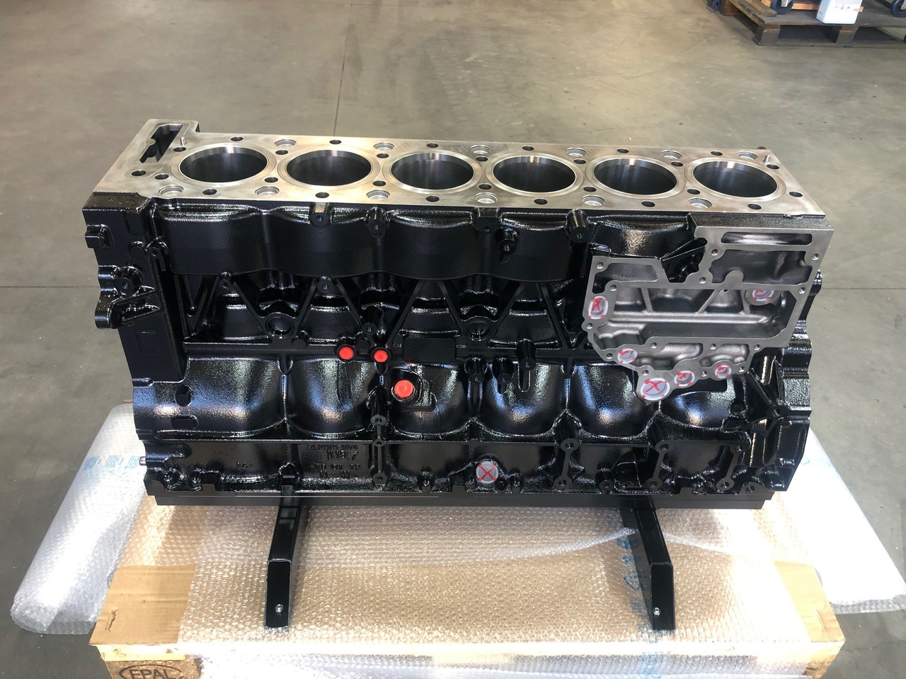 KIT BASAMENTO + ALBERO MOTORE - MAN D2676 EURO6C - Картер для Грузовиков: фото 4 KIT BASAMENTO + ALBERO MOTORE - MAN D2676 EURO6C - Картер для Грузовиков: фото 4