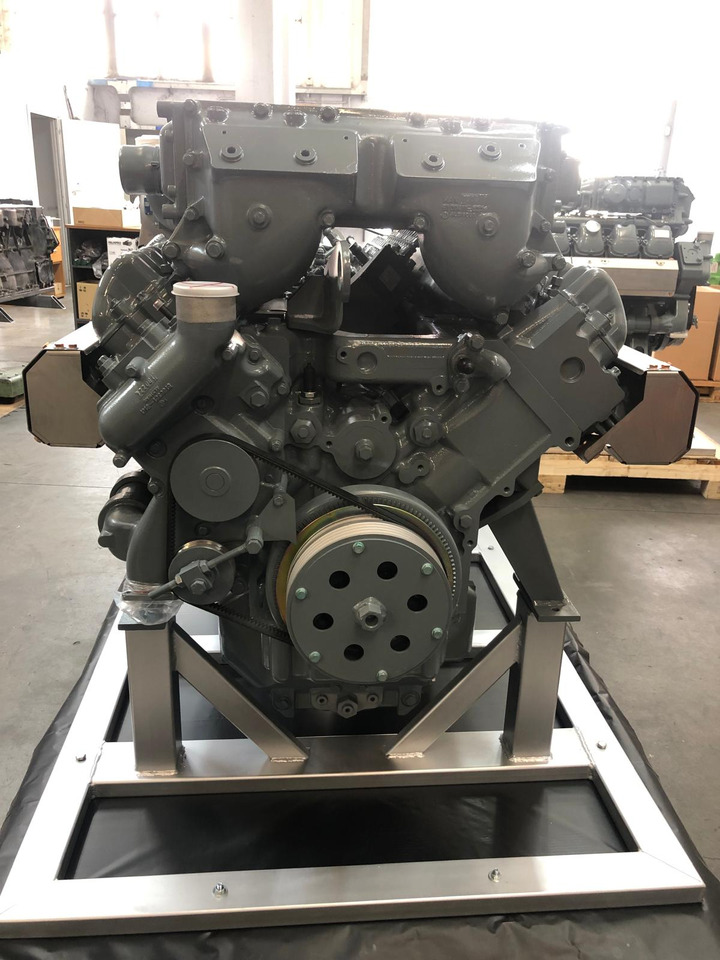 MOTORE COMPLETO MAN D2842LE211 / D2842 LE211 - D2842LE201 / D2842 LE201 - Двигатель: фото 2 MOTORE COMPLETO MAN D2842LE211 / D2842 LE211 - D2842LE201 / D2842 LE201 - Двигатель: фото 2