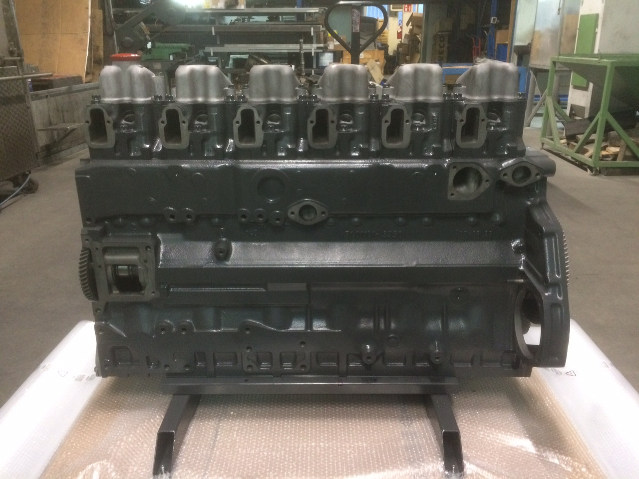 MOTORE MAN D2876LE201 / D2876LE202 / D2876LE203 - stazionario / industriale - Двигатель: фото 3 MOTORE MAN D2876LE201 / D2876LE202 / D2876LE203 - stazionario / industriale - Двигатель: фото 3