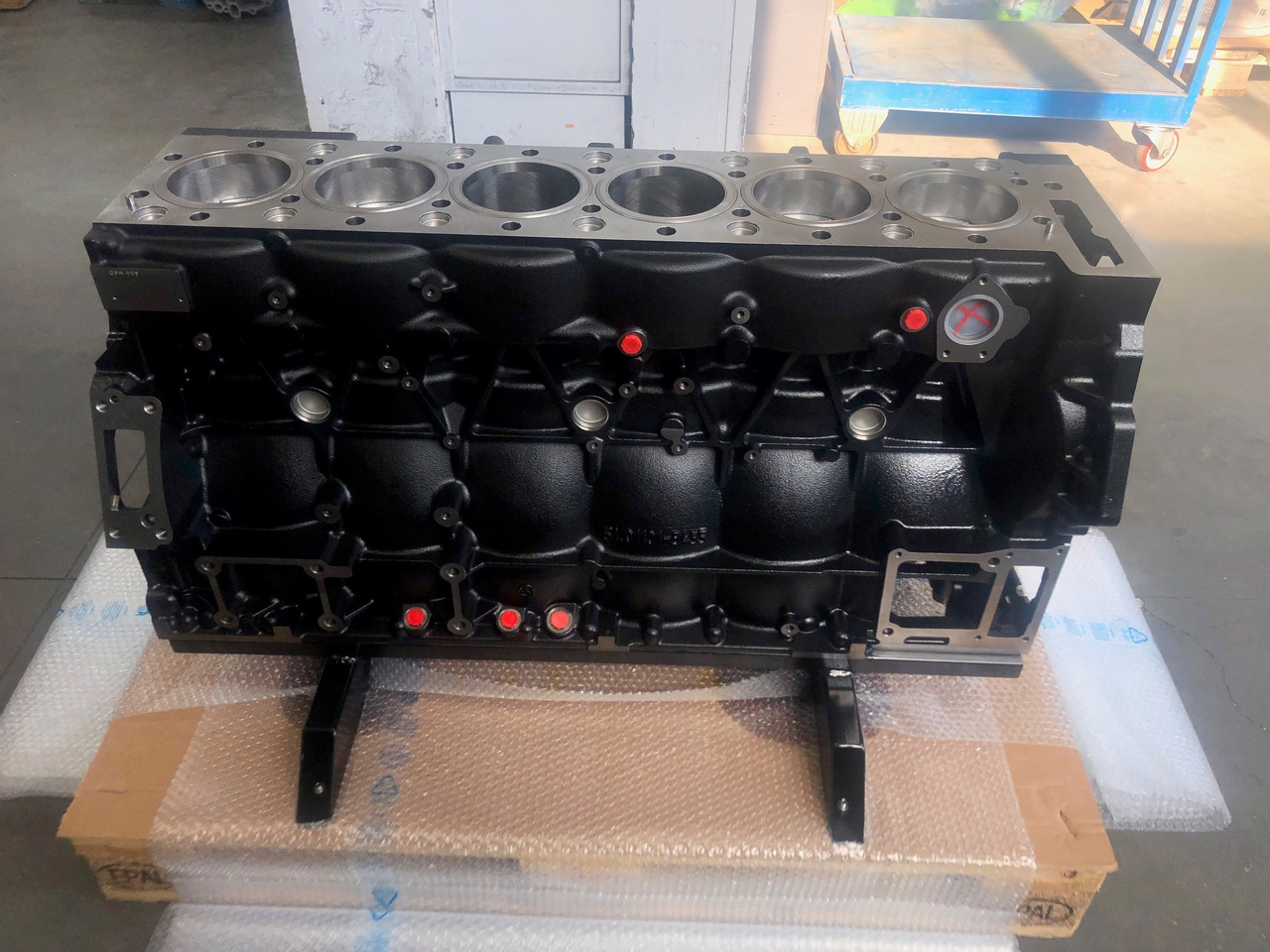 SHORTBLOCK / BLOCCO MOTORE MAN D2066 EURO6 (camion e bus) - Блок цилиндров для Грузовиков: фото 1 SHORTBLOCK / BLOCCO MOTORE MAN D2066 EURO6 (camion e bus) - Блок цилиндров для Грузовиков: фото 1