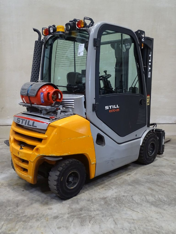 STILL RX70-25T - Вилочный погрузчик: фото 2 STILL RX70-25T - Вилочный погрузчик: фото 2