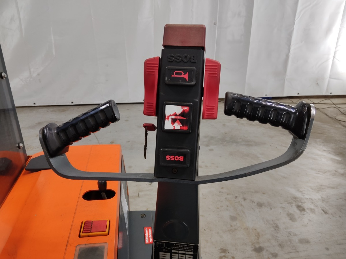 Steinbock WP16435DZ - Штабелер: фото 3 Steinbock WP16435DZ - Штабелер: фото 3