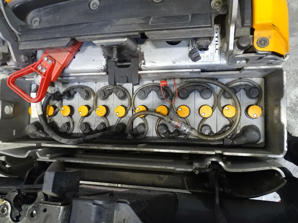 Still LTX50 - Складской тягач: фото 4 Still LTX50 - Складской тягач: фото 4