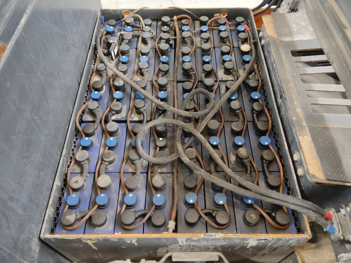 Still R07-25 - Складской тягач: фото 4 Still R07-25 - Складской тягач: фото 4