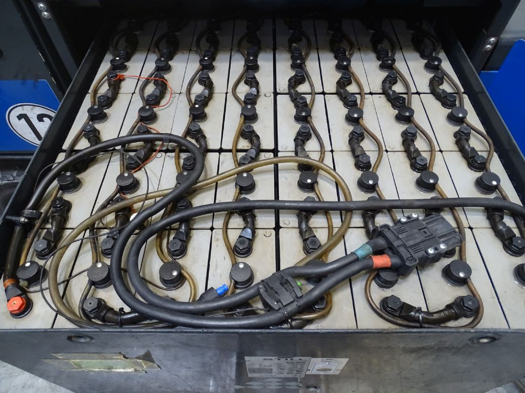 Still R07-25 - Складской тягач: фото 4 Still R07-25 - Складской тягач: фото 4