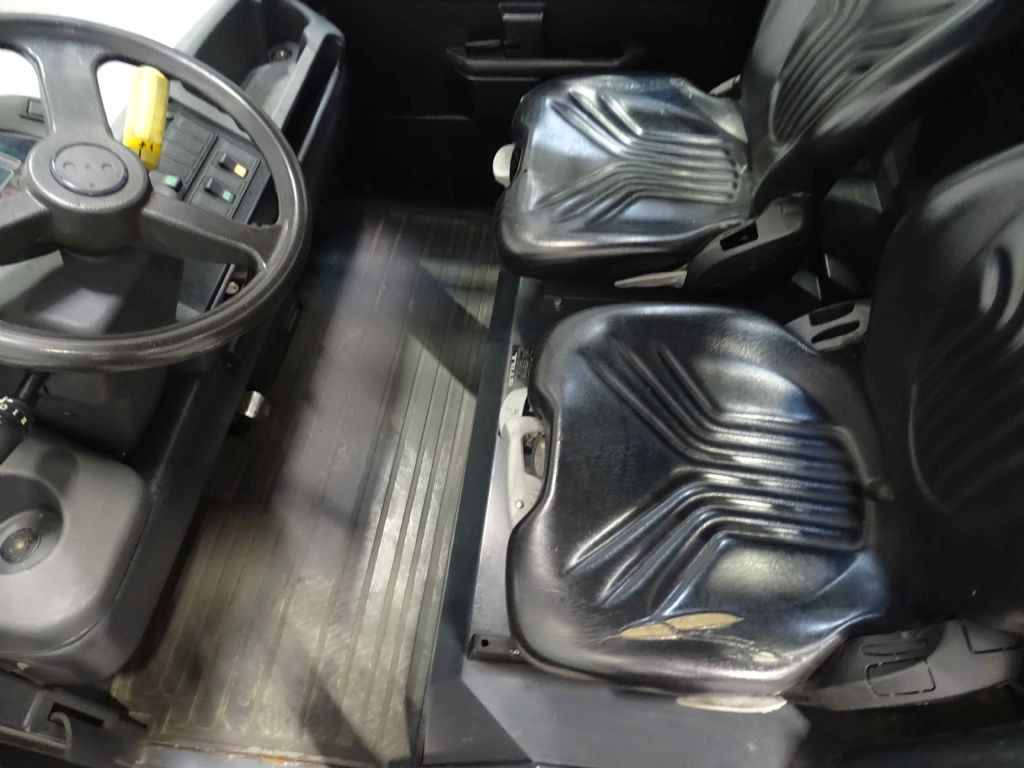 Still R08-20 - Складской тягач: фото 3 Still R08-20 - Складской тягач: фото 3