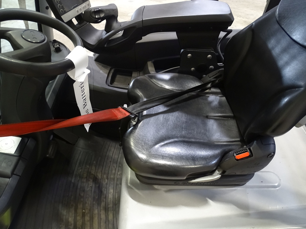 Still RX60-25/600 - Электропогрузчик: фото 3 Still RX60-25/600 - Электропогрузчик: фото 3