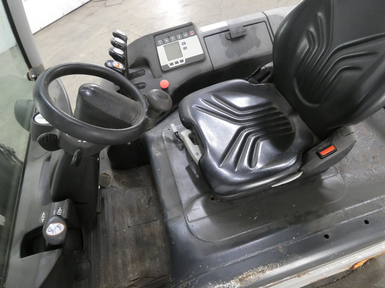 Still RX60-25 - Электропогрузчик: фото 3 Still RX60-25 - Электропогрузчик: фото 3