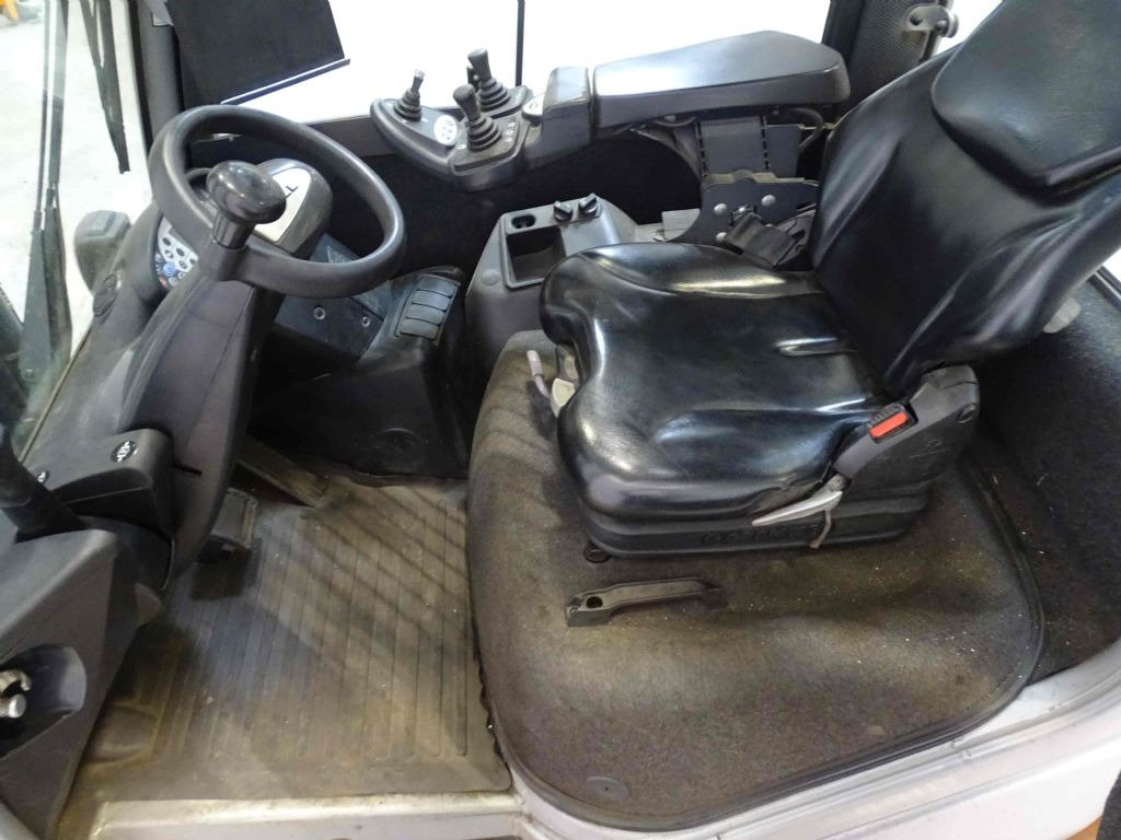 Still RX70-35 - Дизельный погрузчик: фото 3 Still RX70-35 - Дизельный погрузчик: фото 3