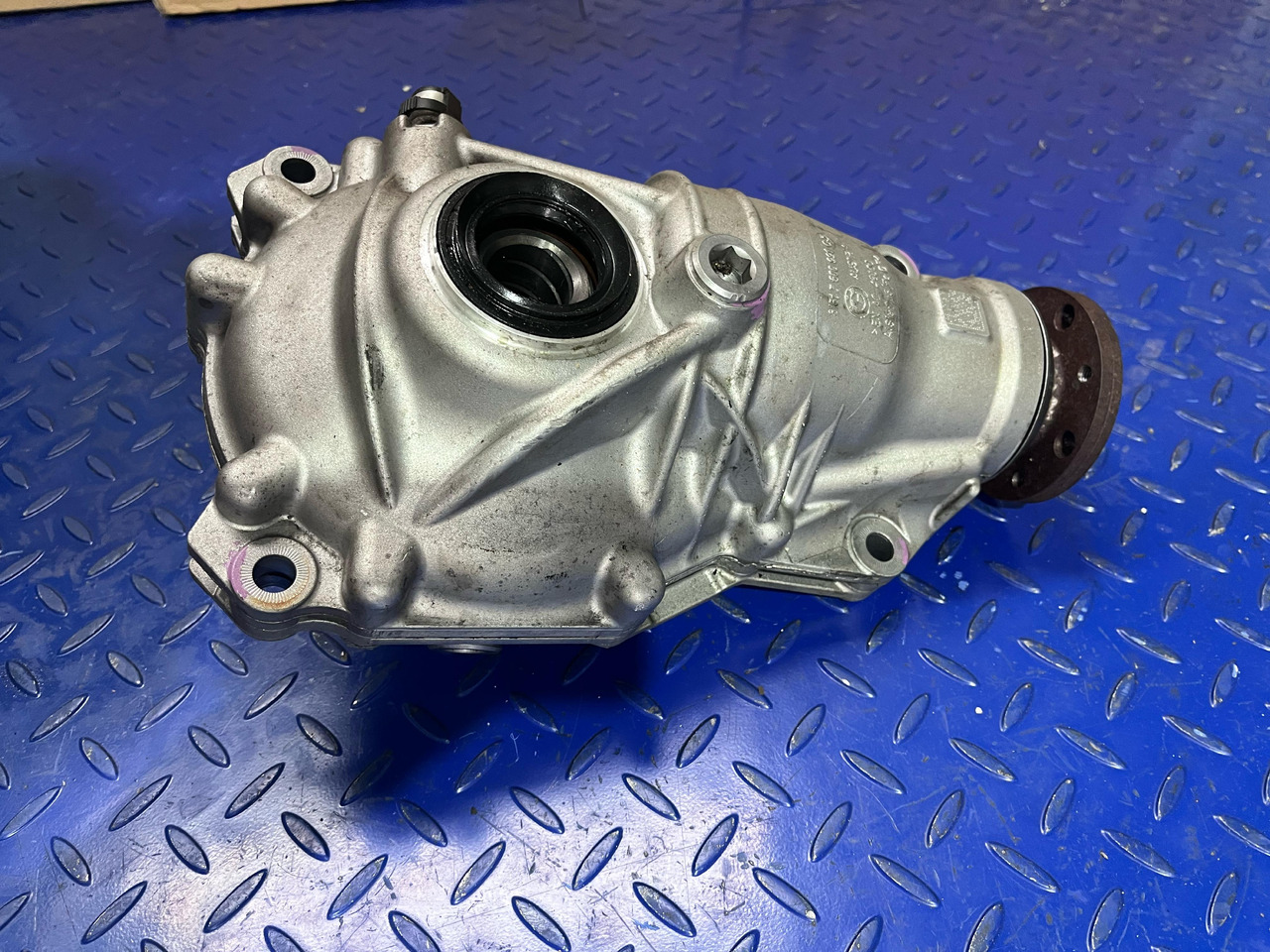 BMW Diferential Fata BMW 7600991 - Дифференциал для Грузовиков: фото 3 BMW Diferential Fata BMW 7600991 - Дифференциал для Грузовиков: фото 3