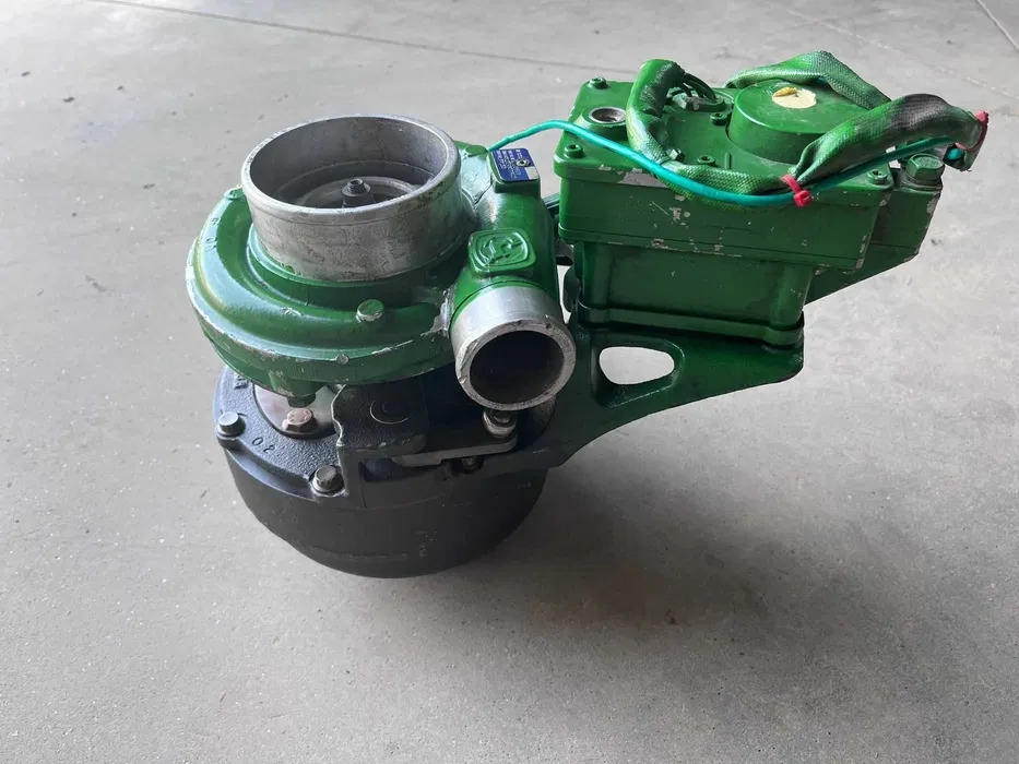 BorgWarner RE335688 - Турбина для Самоходных опрыскивателей: фото 4 BorgWarner RE335688 - Турбина для Самоходных опрыскивателей: фото 4