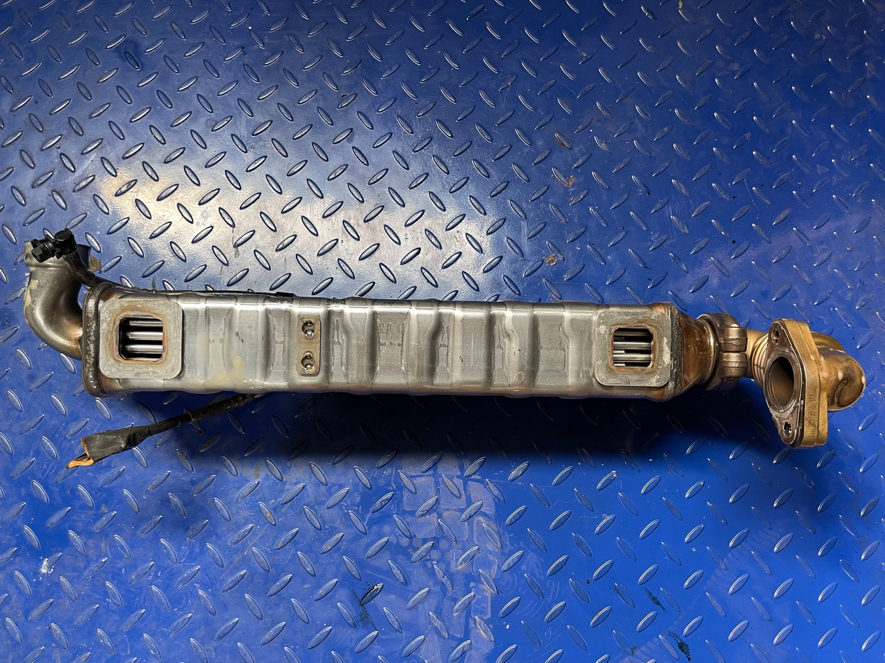 Mercedes Actros Atego EGR Euro 6 A9361420979 - Радиатор EGR: фото 1 Mercedes Actros Atego EGR Euro 6 A9361420979 - Радиатор EGR: фото 1