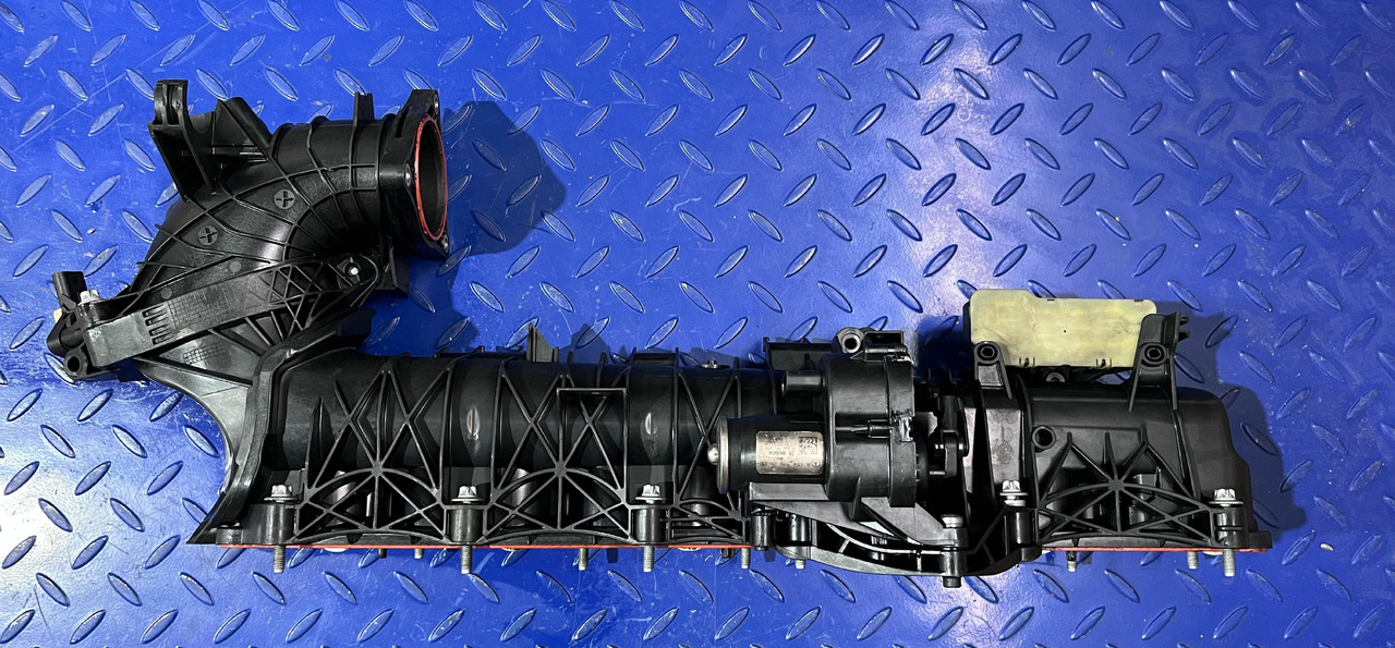 Mercedes Benz A6560900037 / A6560900137 / A6549060000 - Впускной коллектор: фото 3 Mercedes Benz A6560900037 / A6560900137 / A6549060000 - Впускной коллектор: фото 3