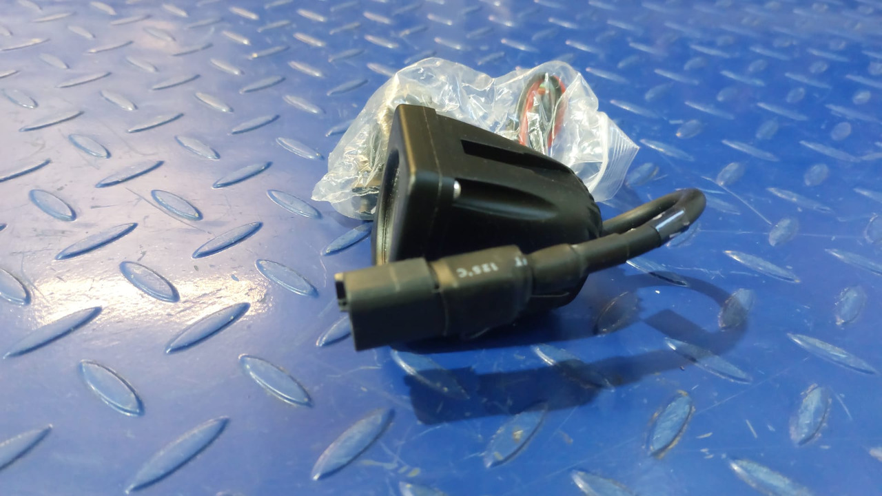 WELDEX-1040S Far lumina de lucru - Передняя фара для Строительной техники: фото 2 WELDEX-1040S Far lumina de lucru - Передняя фара для Строительной техники: фото 2