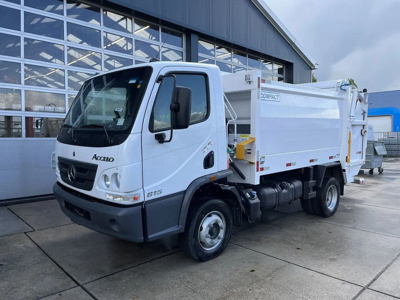 Mercedes-Benz Accelo 815 4x2 Garbage Compactor (2 units) Accelo 815 4x2 Garbage Compactor (2 units) - Мусоровоз: фото 1 Mercedes-Benz Accelo 815 4x2 Garbage Compactor (2 units) Accelo 815 4x2 Garbage Compactor (2 units) - Мусоровоз: фото 1