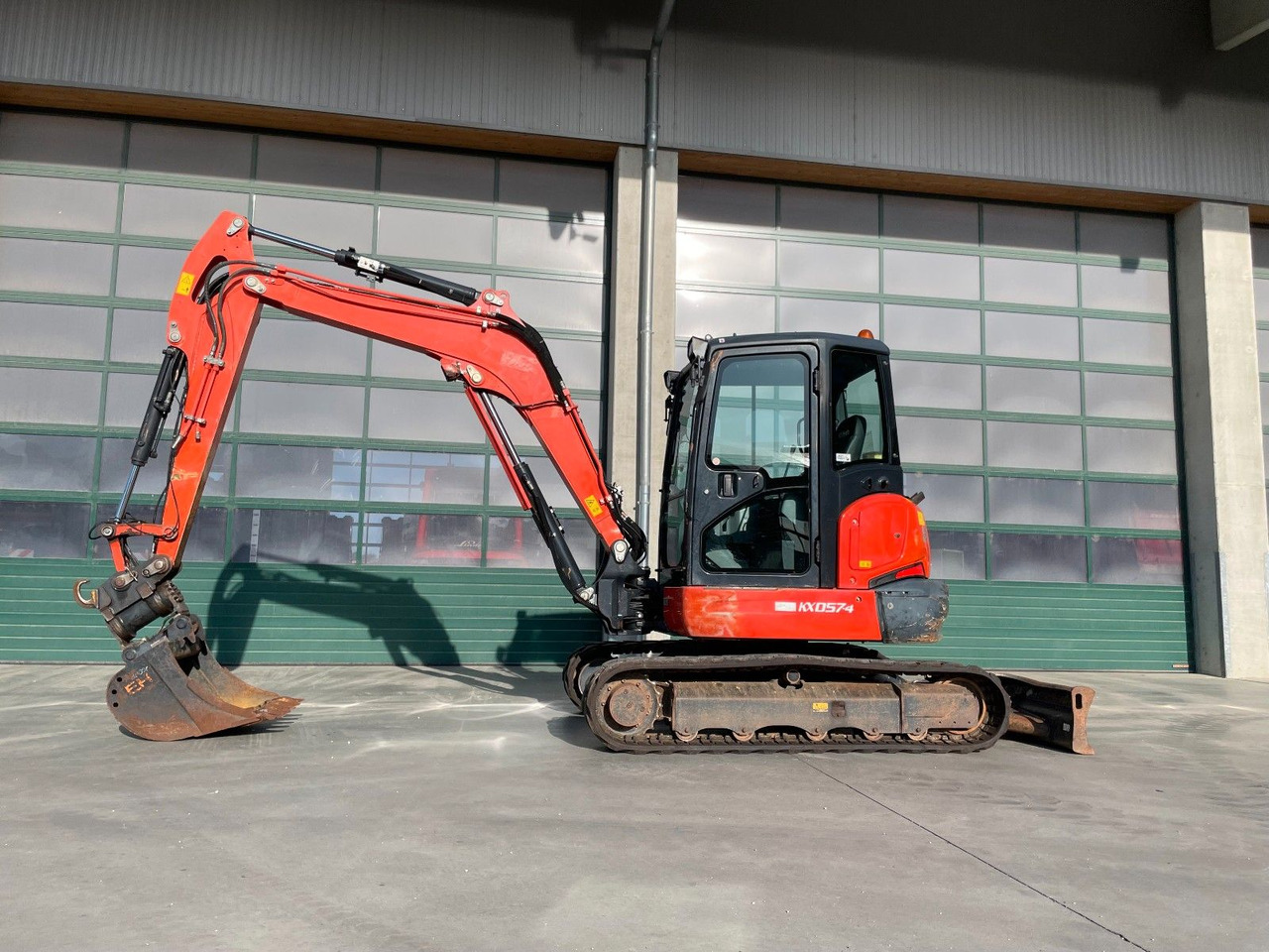 Kubota KX057-4 - Мини-экскаватор: фото 1 Kubota KX057-4 - Мини-экскаватор: фото 1