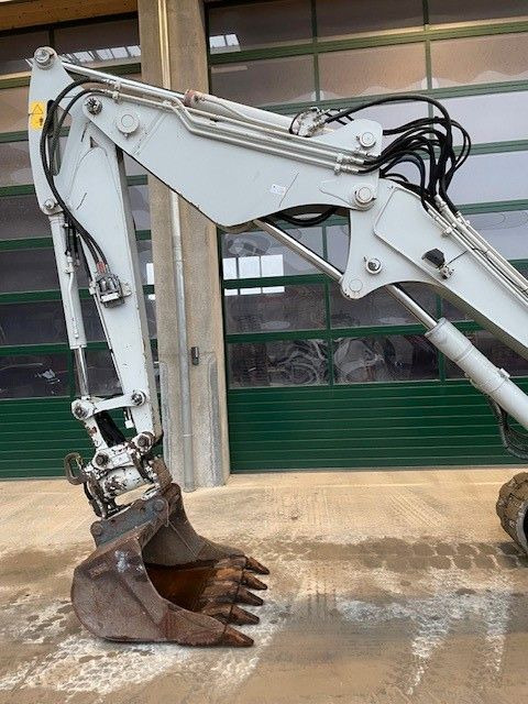 Takeuchi TB 290 - Мини-экскаватор: фото 3 Takeuchi TB 290 - Мини-экскаватор: фото 3