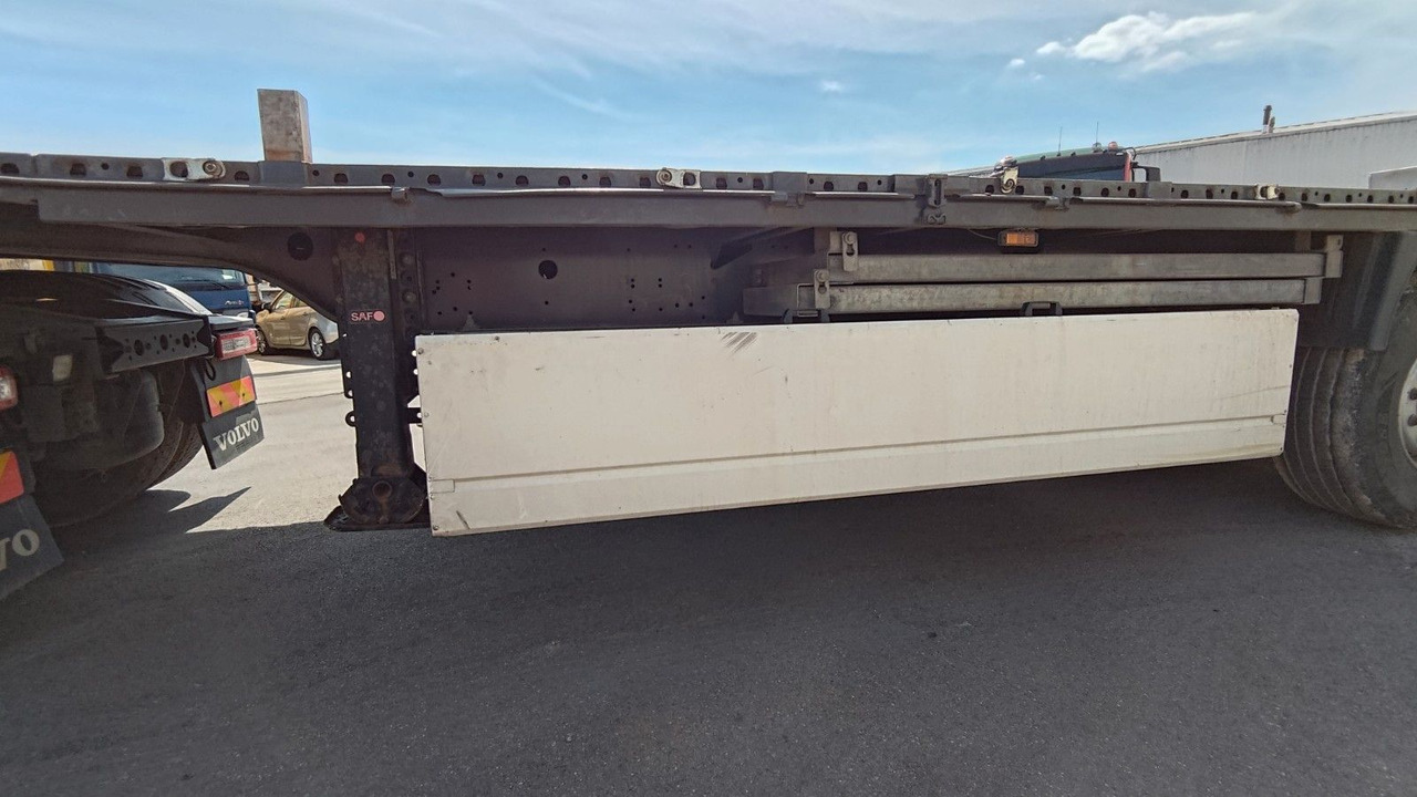 Krone SD*Pritsche beschädigt* - Полуприцеп бортовой/ Платформа: фото 3 Krone SD*Pritsche beschädigt* - Полуприцеп бортовой/ Платформа: фото 3