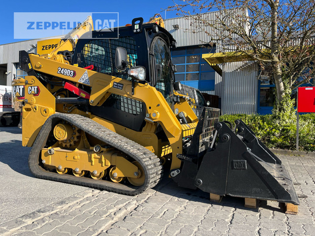 Cat 249D - Мини-погрузчик с бортовым поворотом: фото 1 Cat 249D - Мини-погрузчик с бортовым поворотом: фото 1