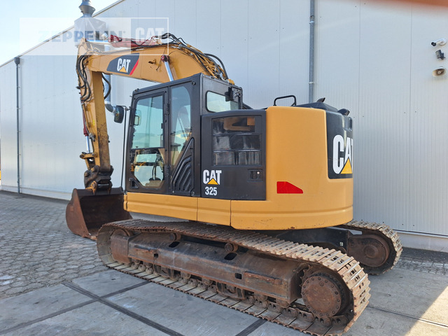 Cat 325FL - Гусеничный экскаватор: фото 2 Cat 325FL - Гусеничный экскаватор: фото 2